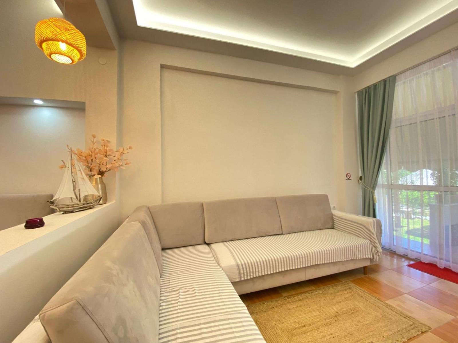 هيماري Areti Rooms Hotel المظهر الخارجي الصورة