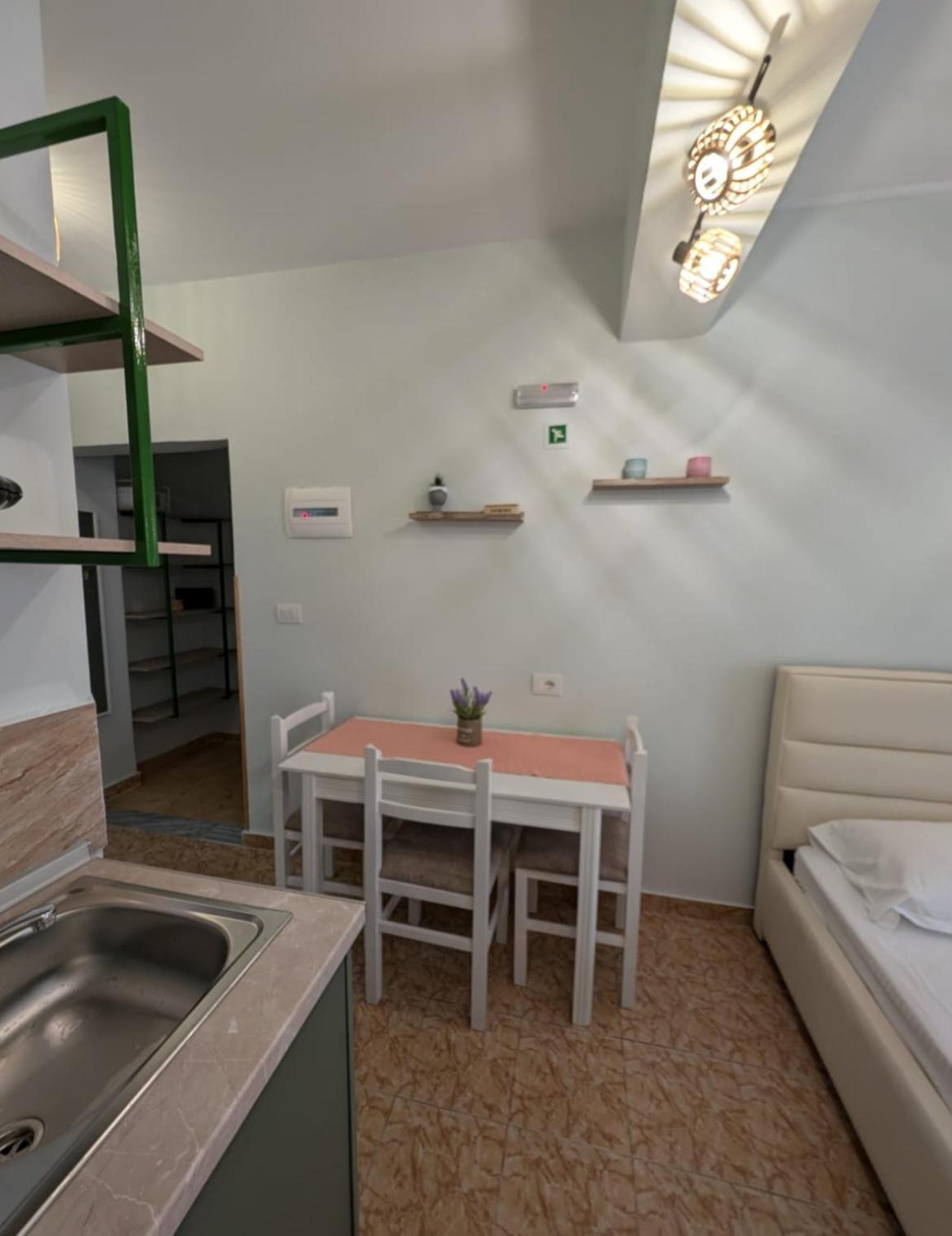 هيماري Areti Rooms Hotel المظهر الخارجي الصورة